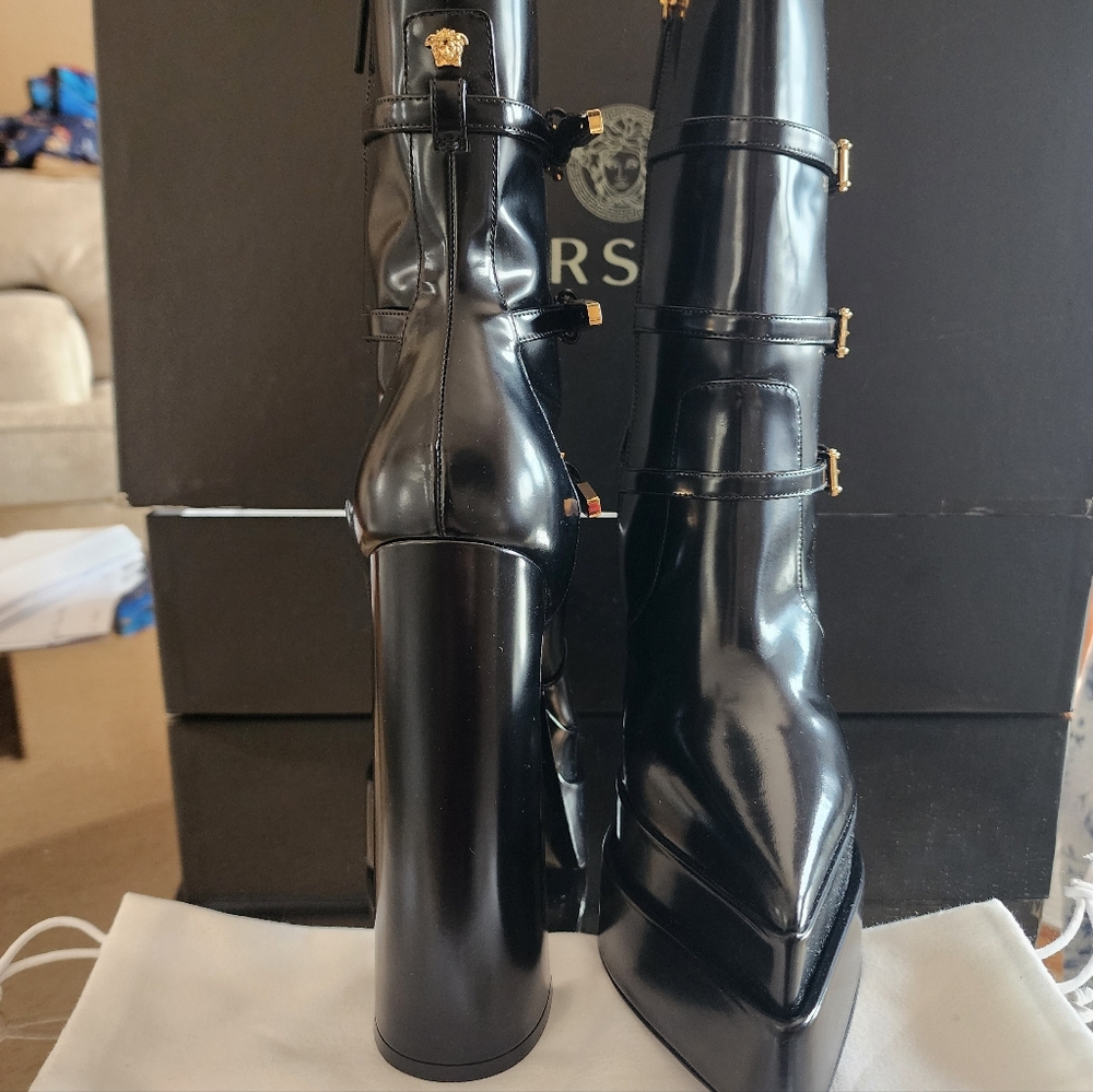 Versace boots